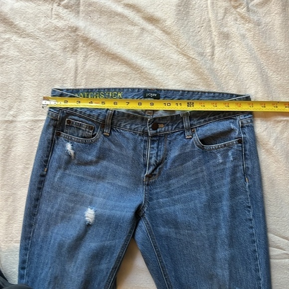 J Crew Matchstick Distressed Jeans. Size 31. - Picture 6 of 14